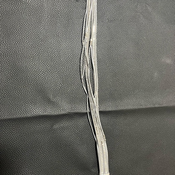 silver multi layer bracelet - Picture 5 of 8